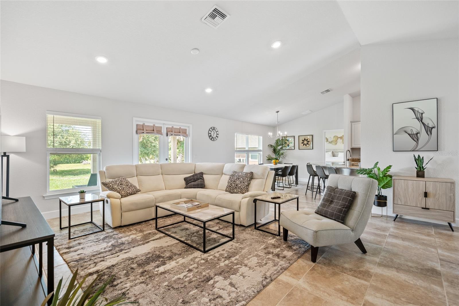 ROTONDA WEST OAKLAND HILLS - Residential