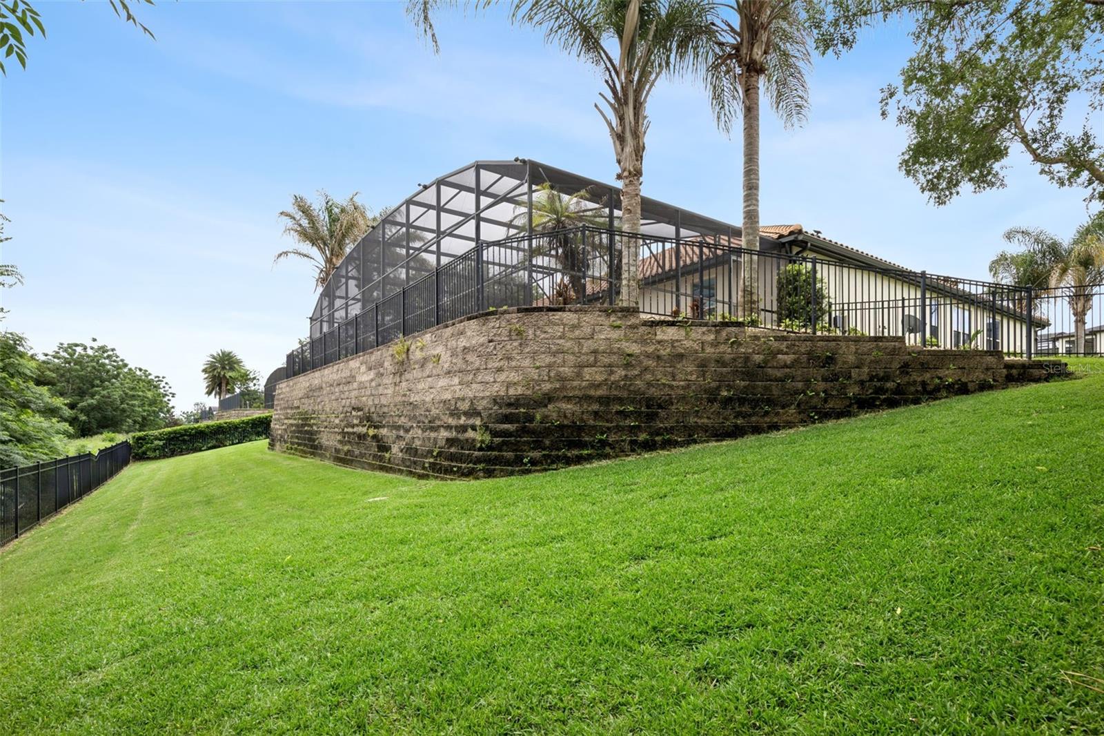 COLINA BAY - Residential