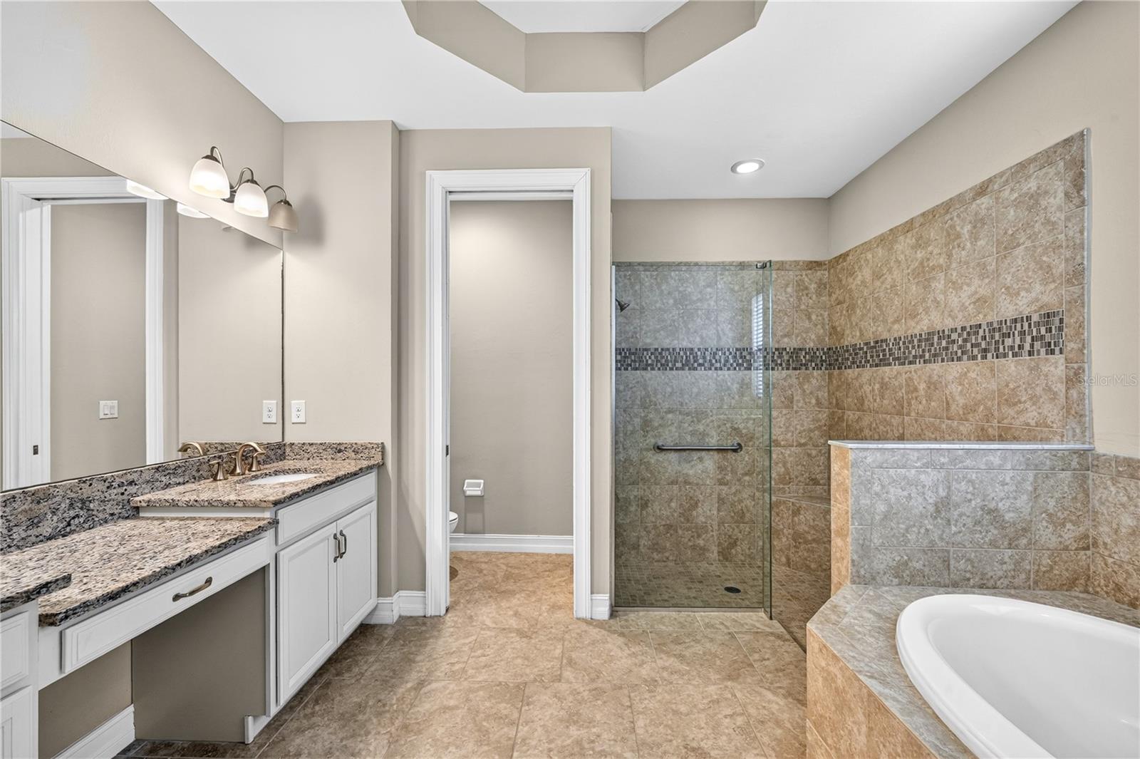 TOSCANA ISLES UN 1 - Residential