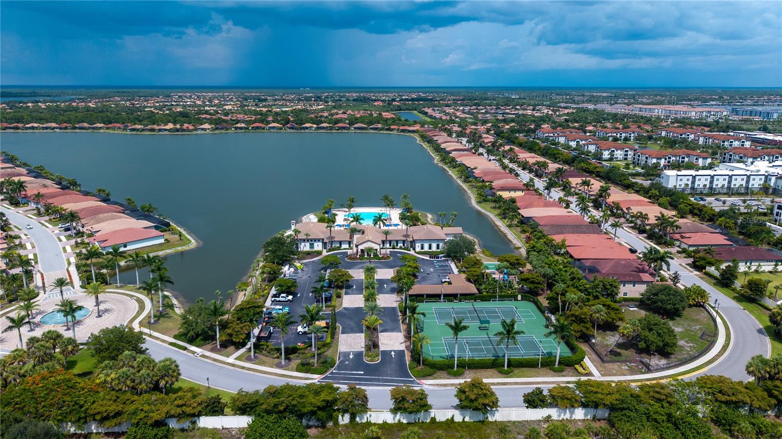 TOSCANA ISLES UN 1 - Residential