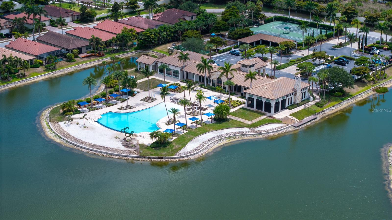 TOSCANA ISLES UN 1 - Residential