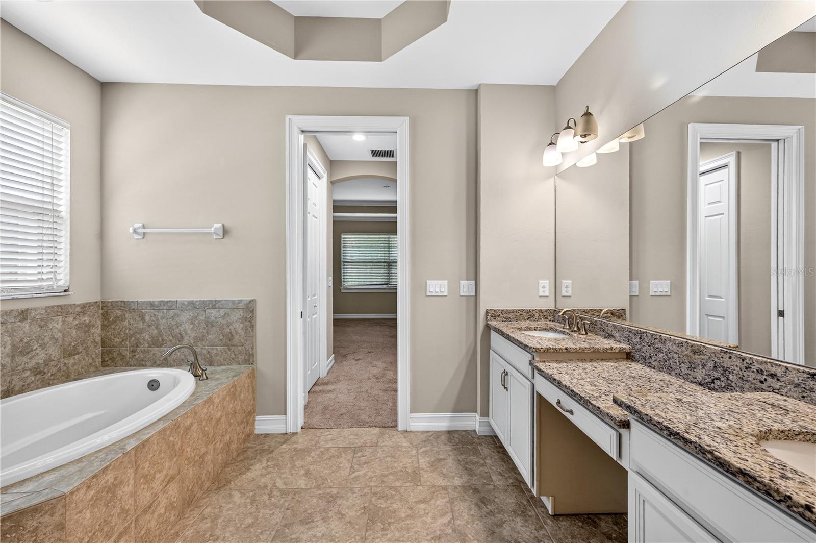 TOSCANA ISLES UN 1 - Residential