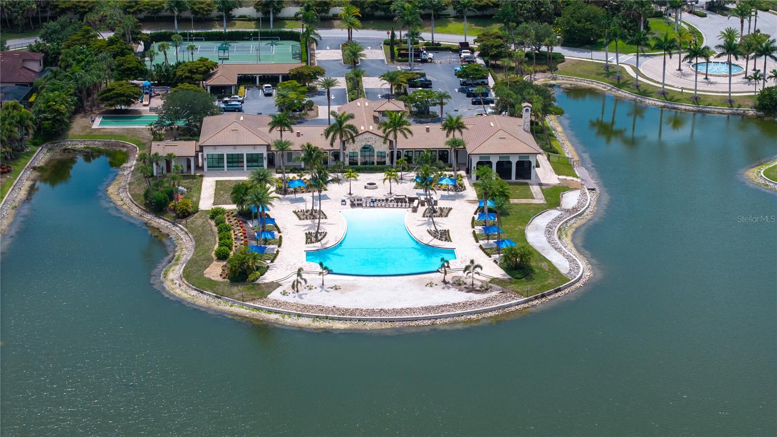 TOSCANA ISLES UN 1 - Residential