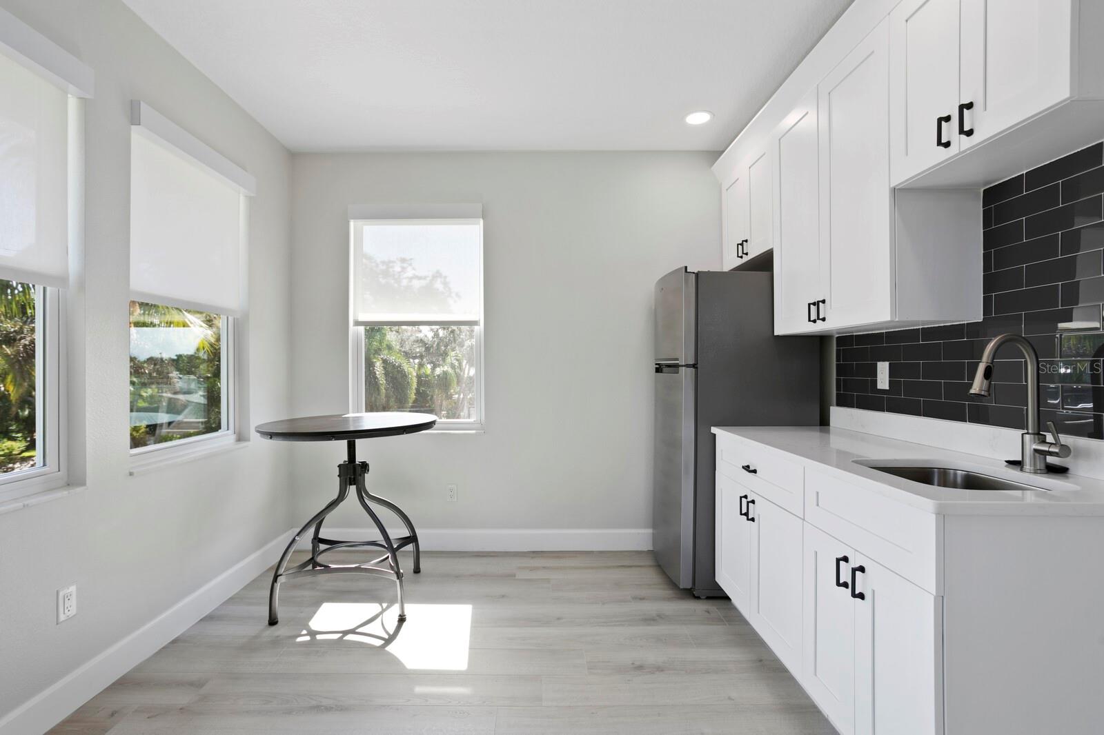 SHORE ACRES OVERLOOK SEC - Residential