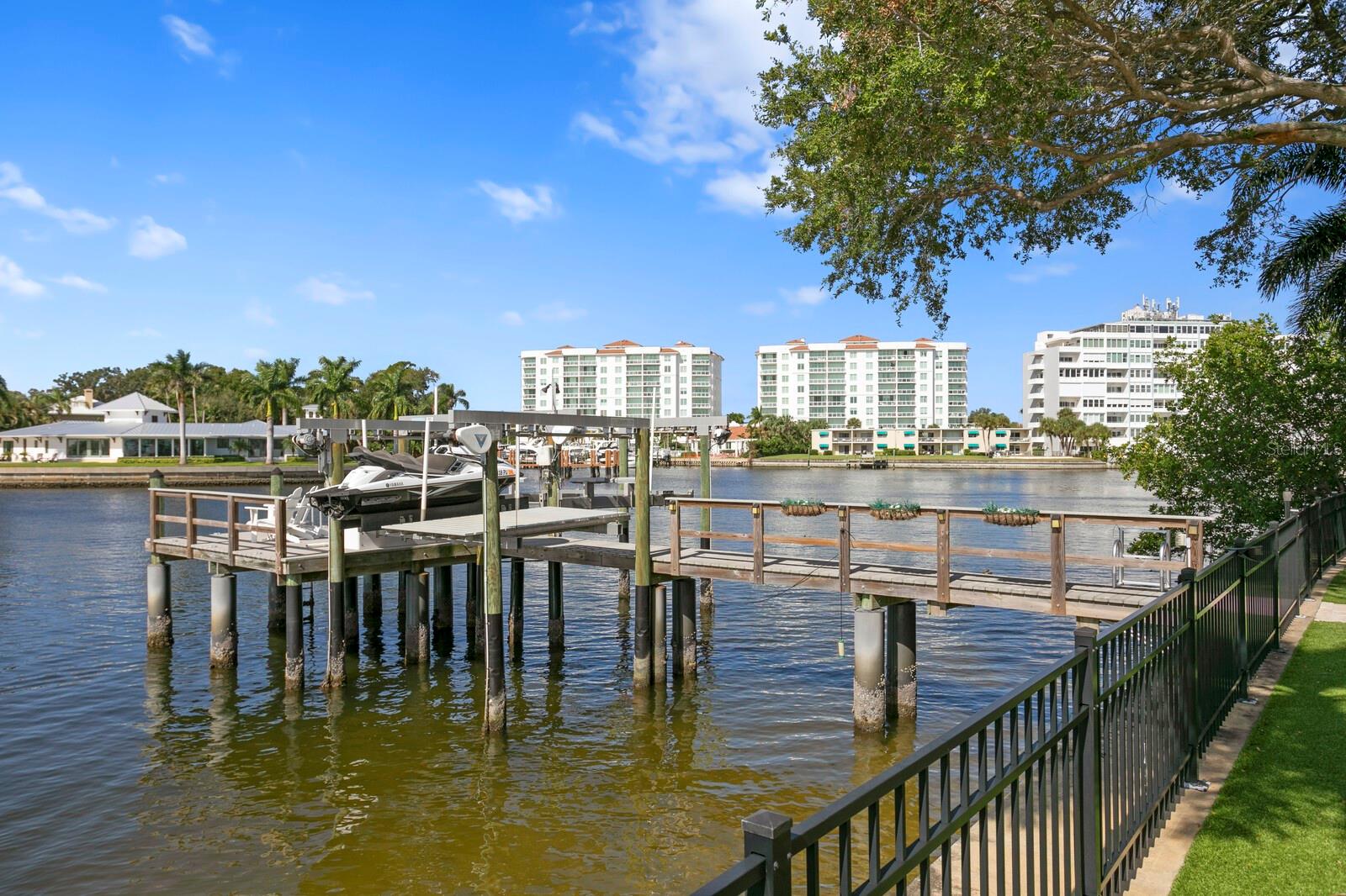 SHORE ACRES OVERLOOK SEC - Residential