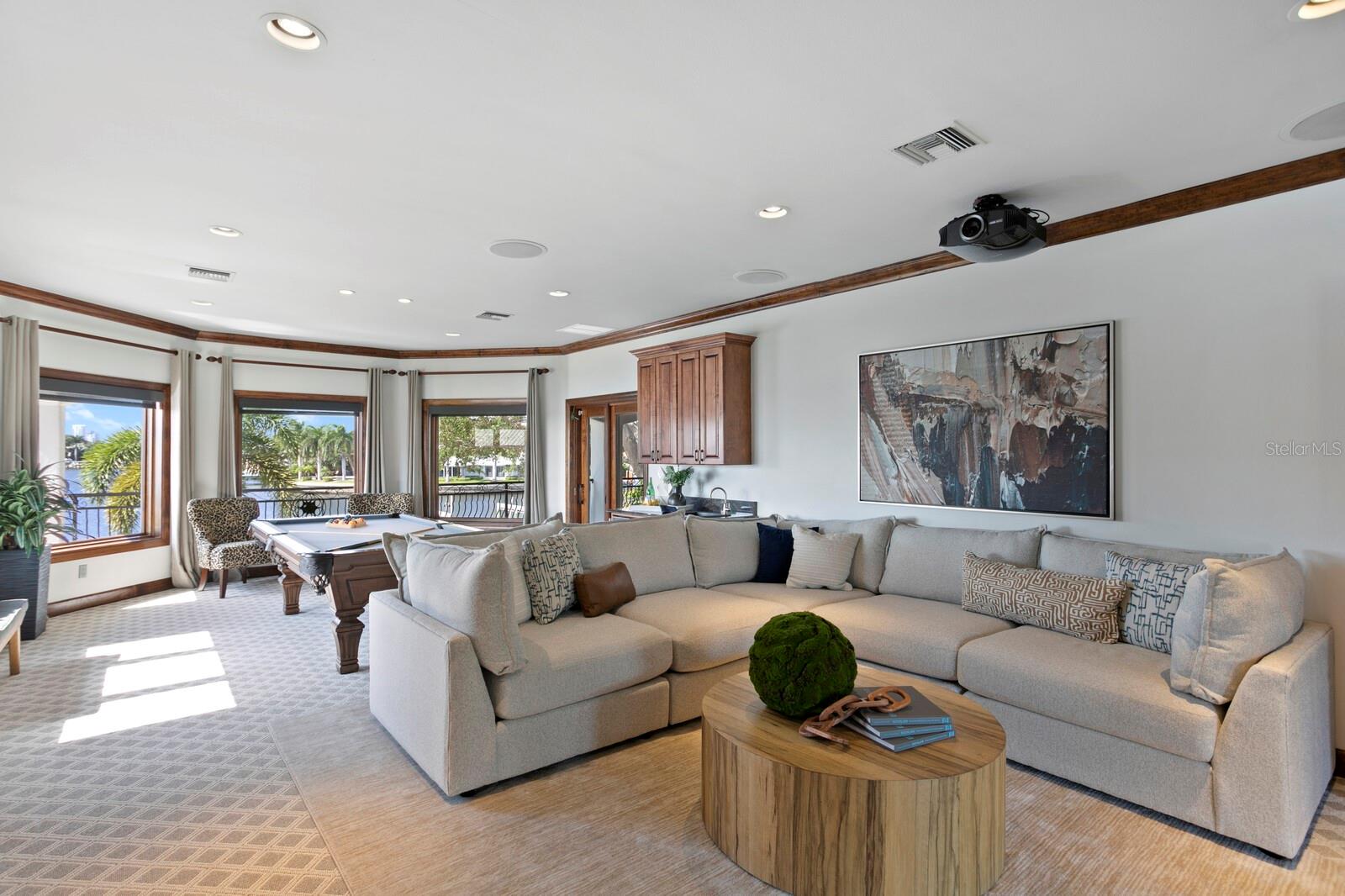 SHORE ACRES OVERLOOK SEC - Residential