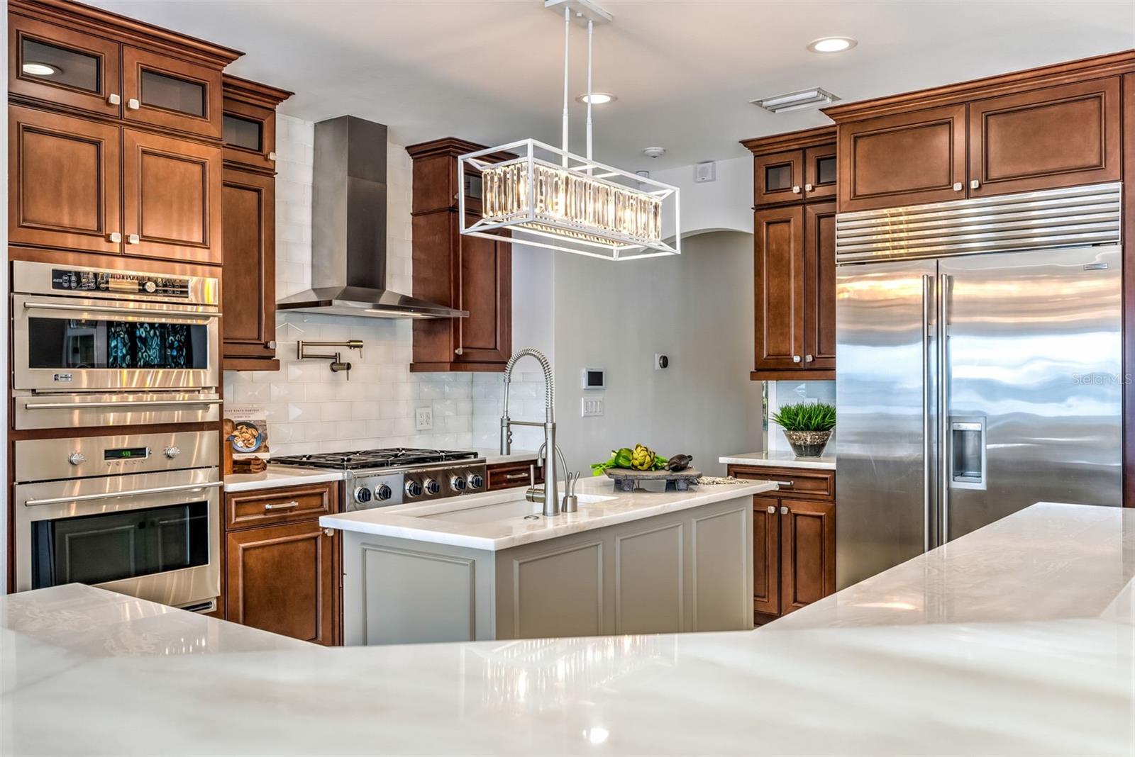 SHORE ACRES OVERLOOK SEC - Residential