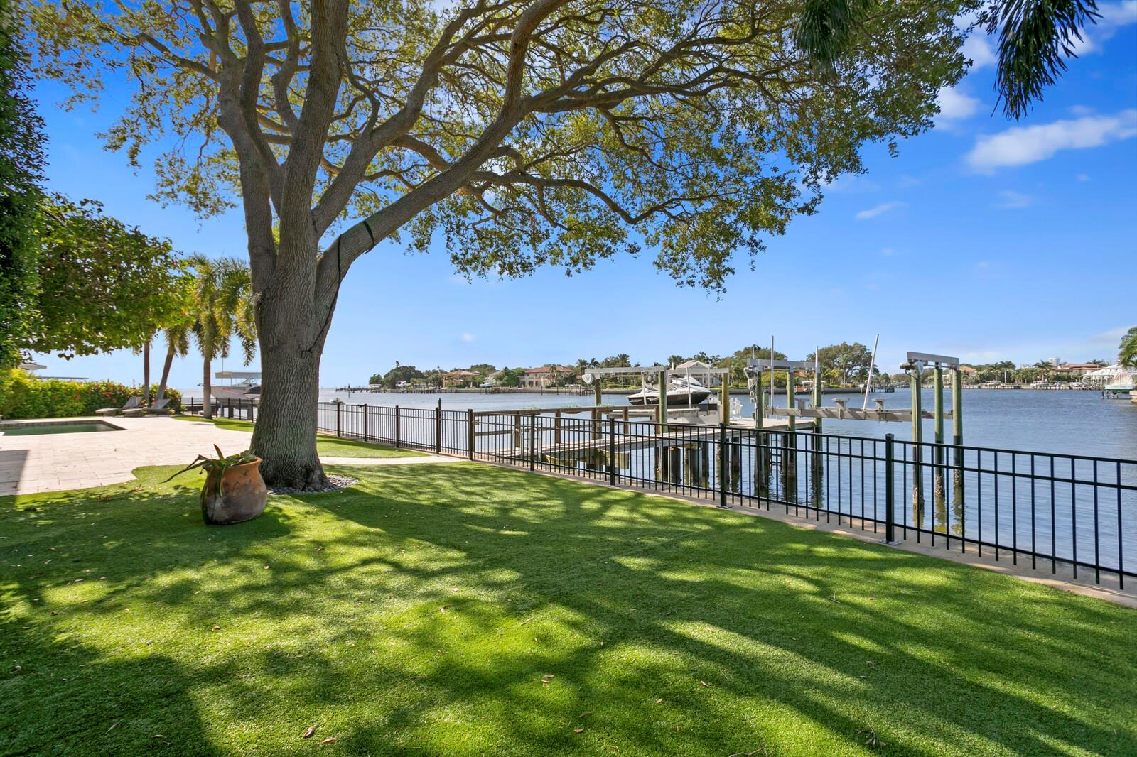 SHORE ACRES OVERLOOK SEC - Residential