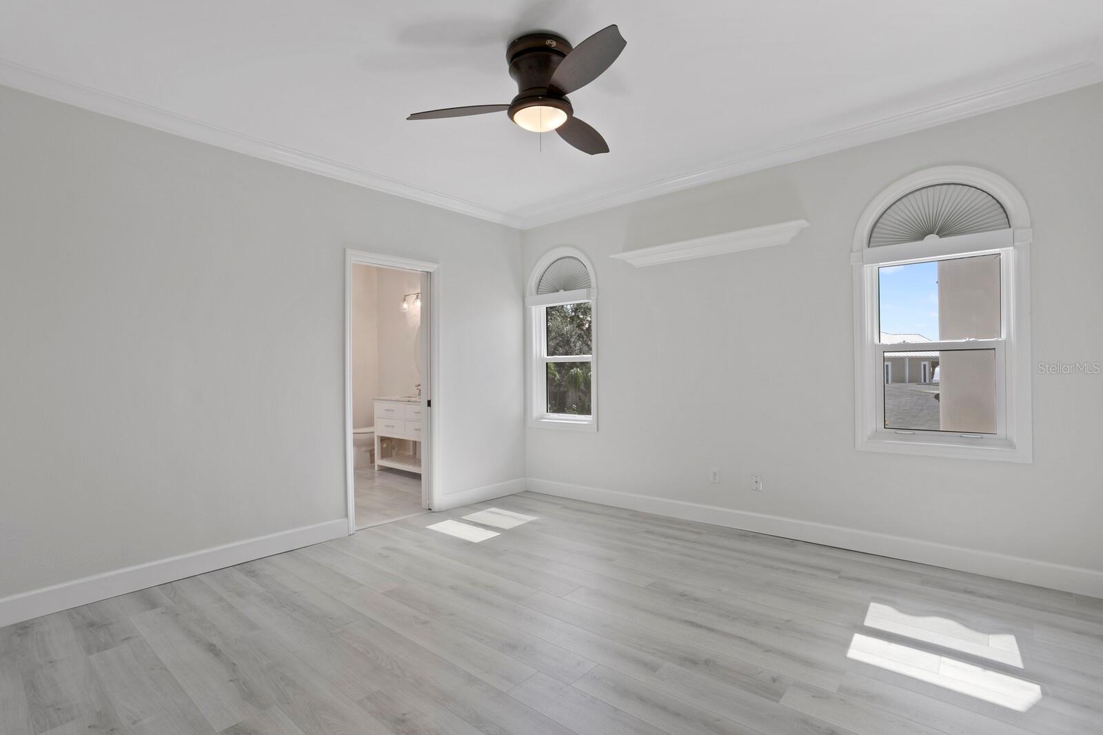 SHORE ACRES OVERLOOK SEC - Residential