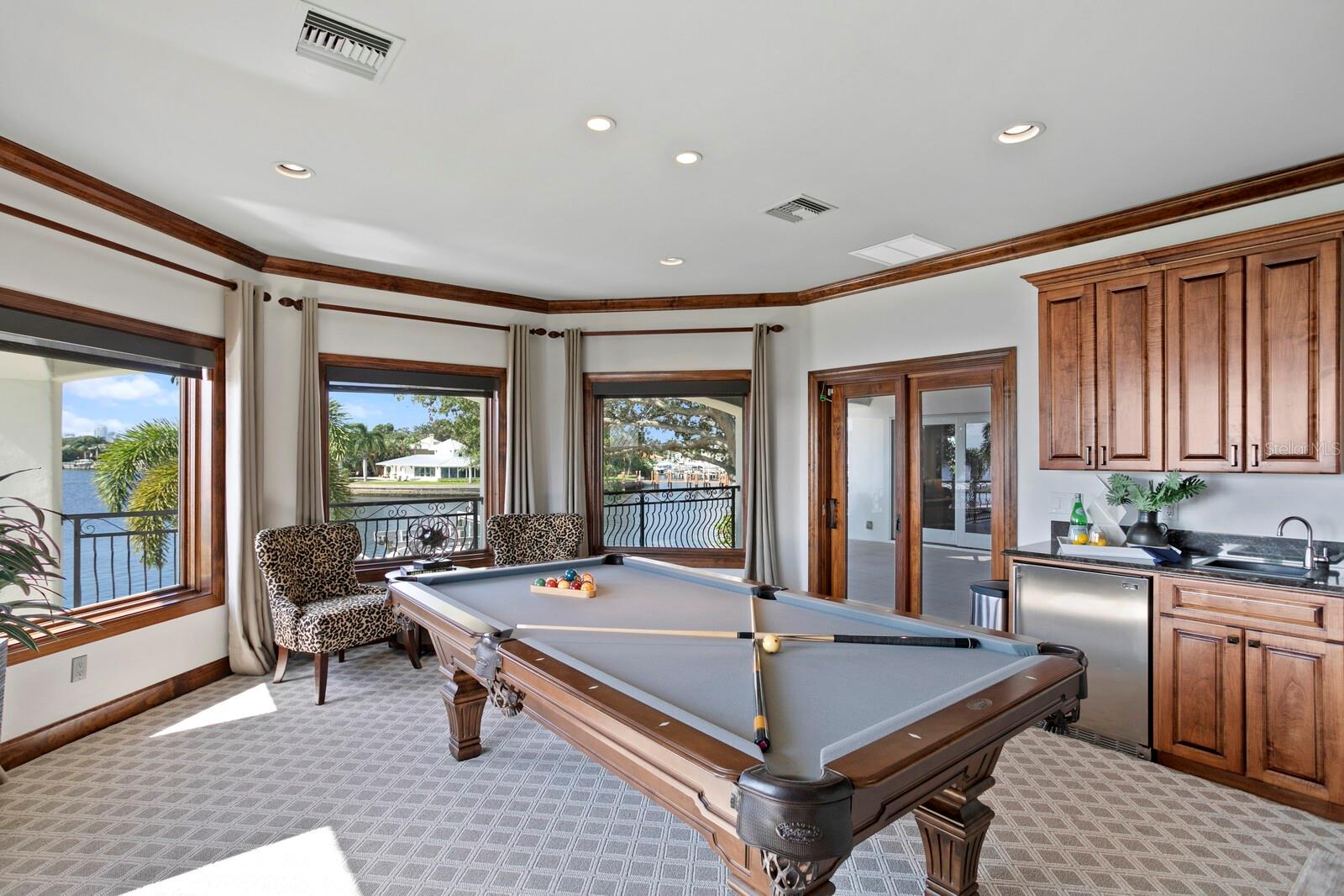 SHORE ACRES OVERLOOK SEC - Residential
