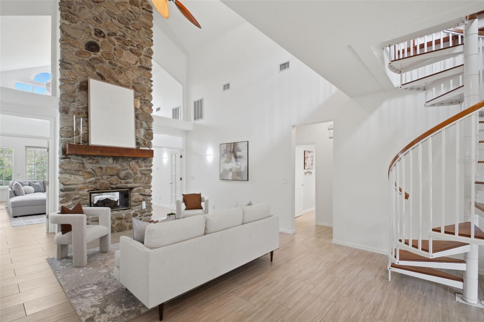 SEASIDE WOOD - Residential