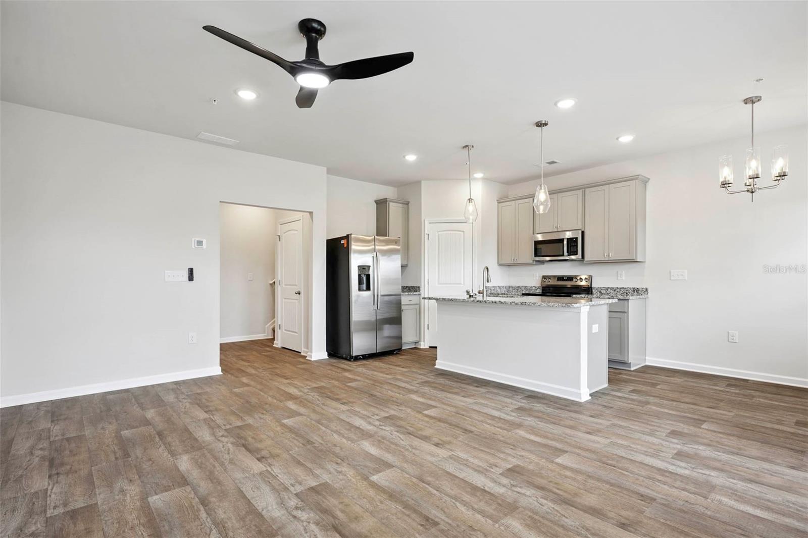 THE ENCLAVE TOWNHOMES - Residential