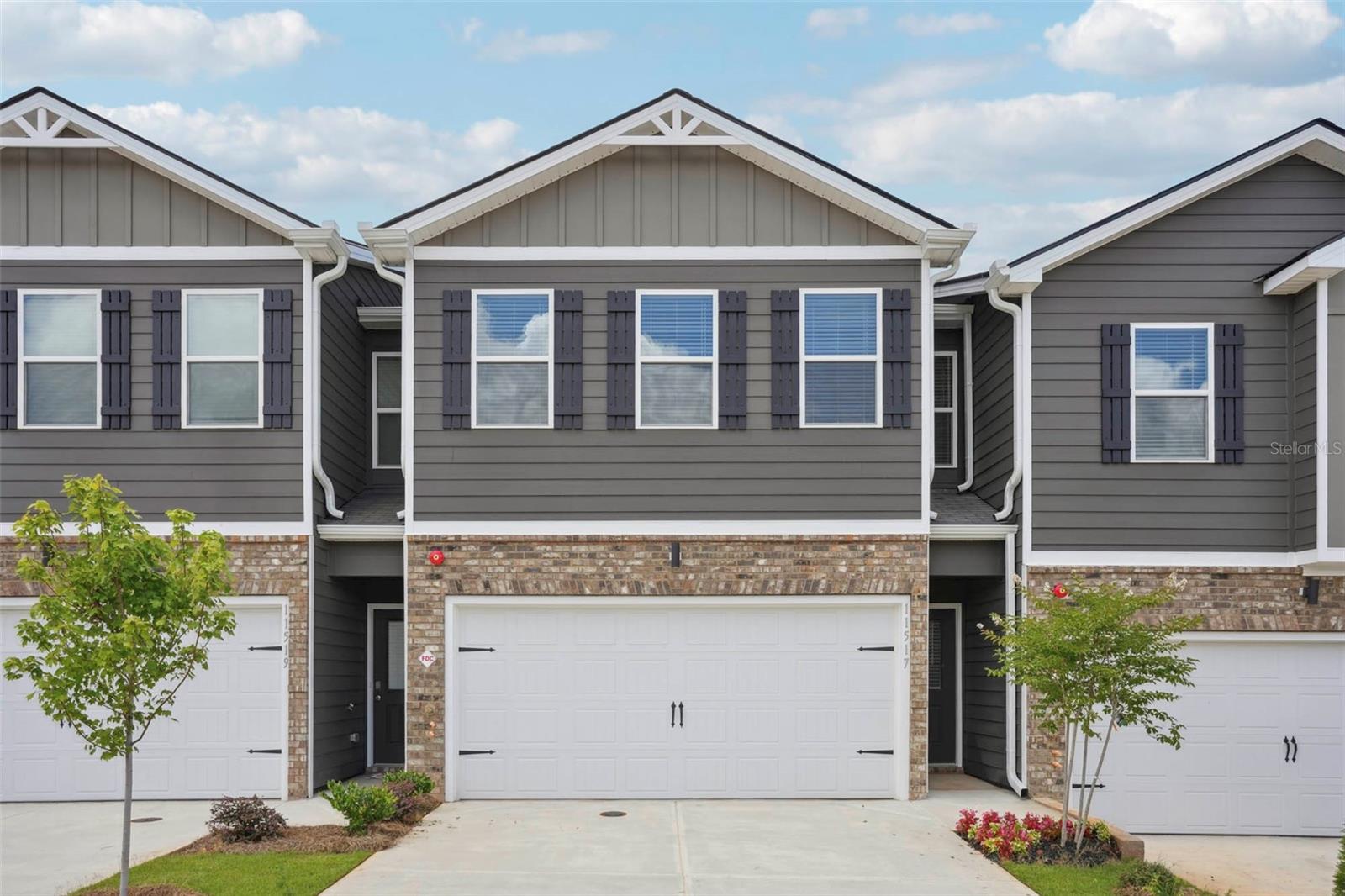 THE ENCLAVE TOWNHOMES - Residential