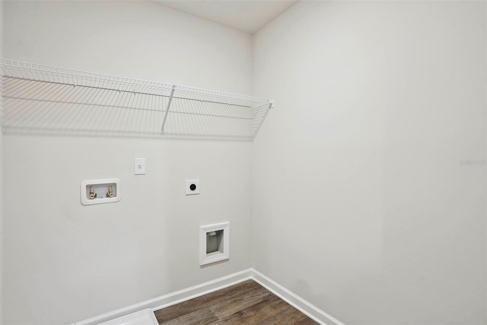 THE ENCLAVE TOWNHOMES - Residential