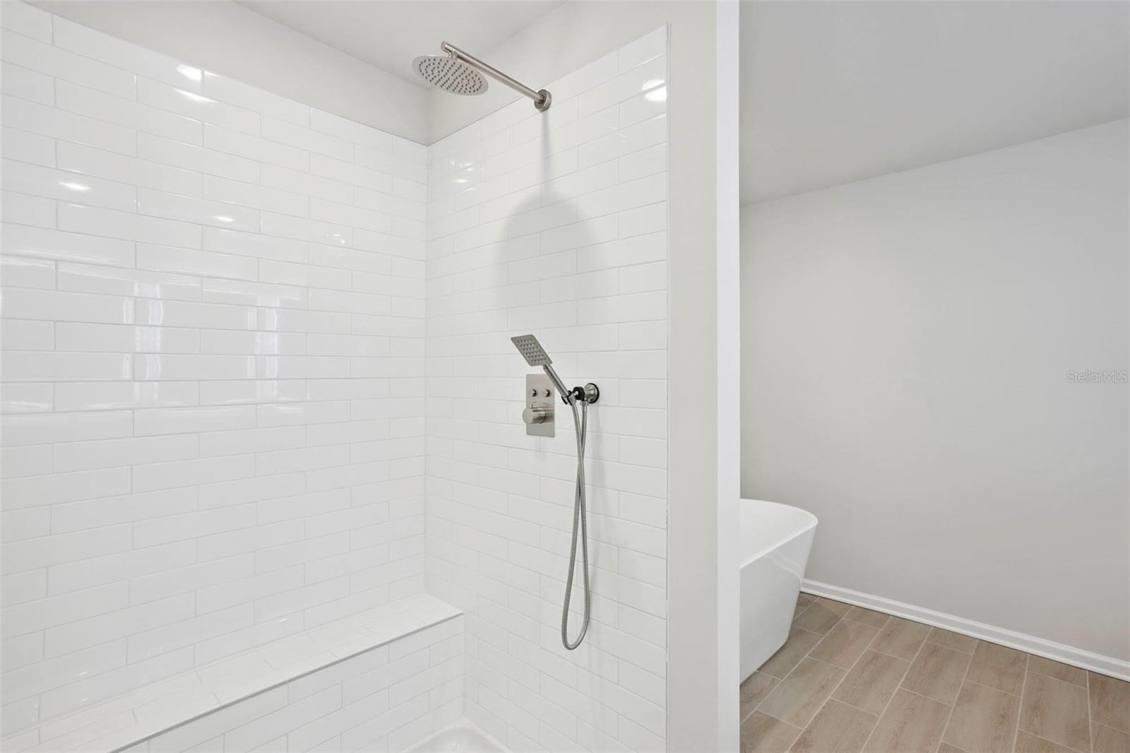 THE ENCLAVE TOWNHOMES - Residential