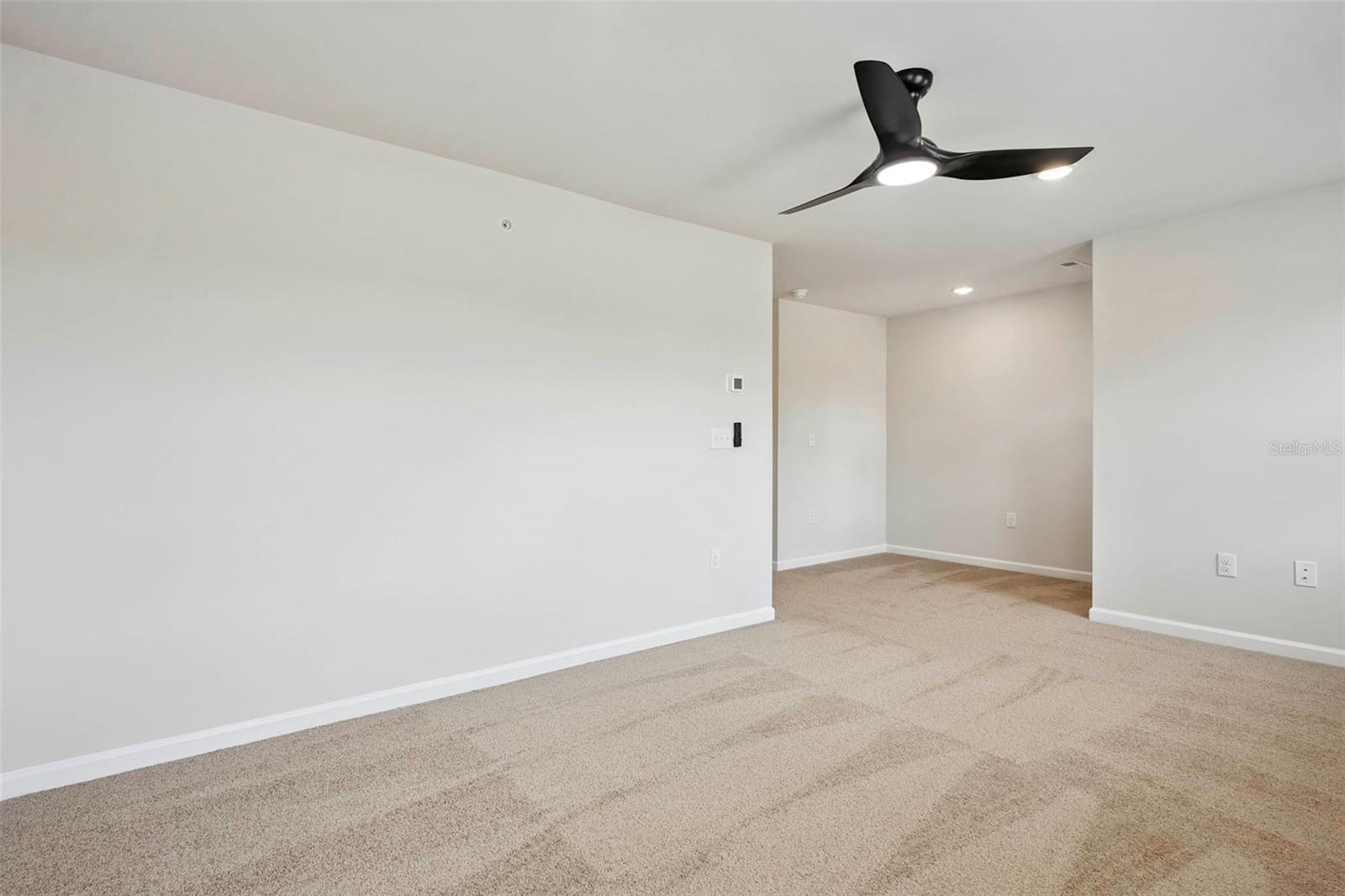 THE ENCLAVE TOWNHOMES - Residential