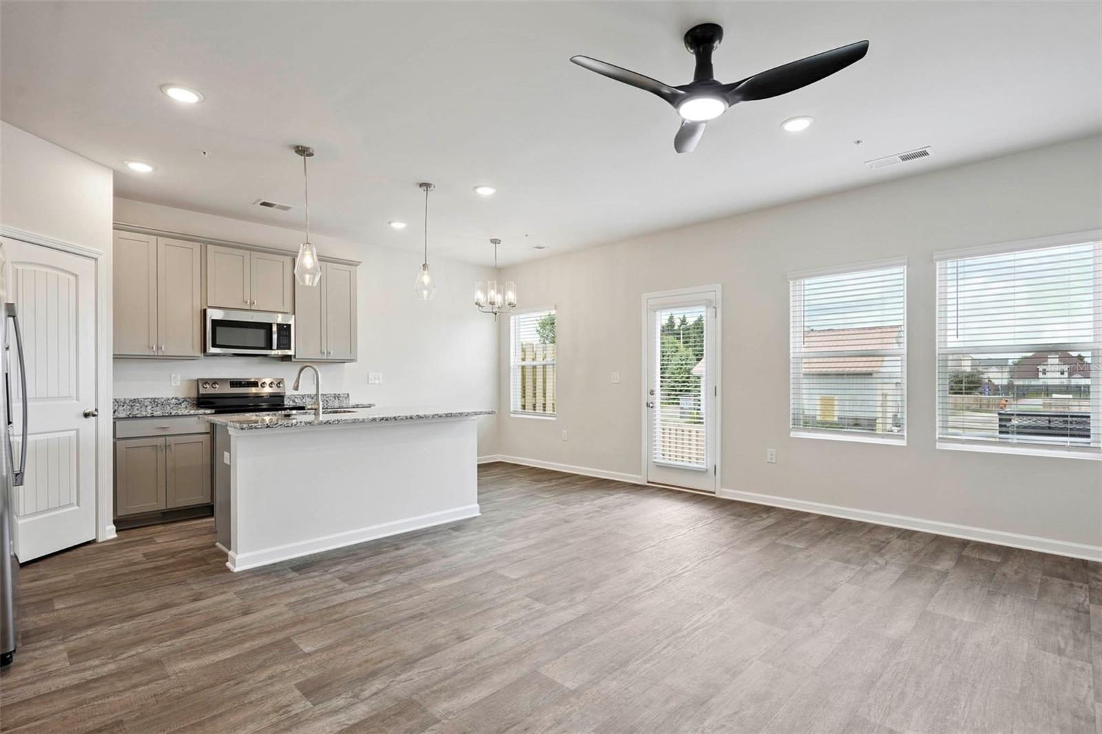 THE ENCLAVE TOWNHOMES - Residential