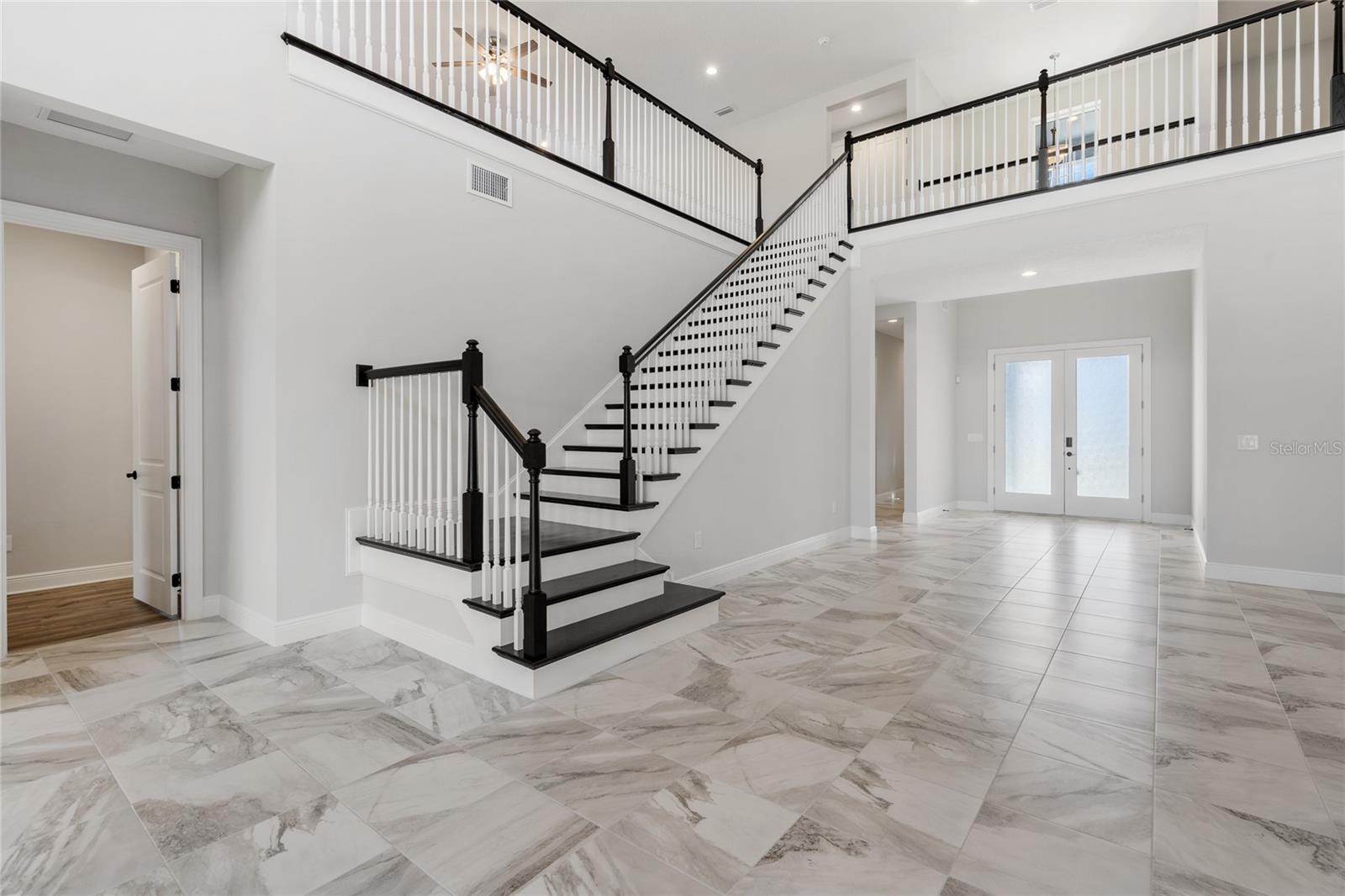 BELLA COLLINA EAST SUB - Residential