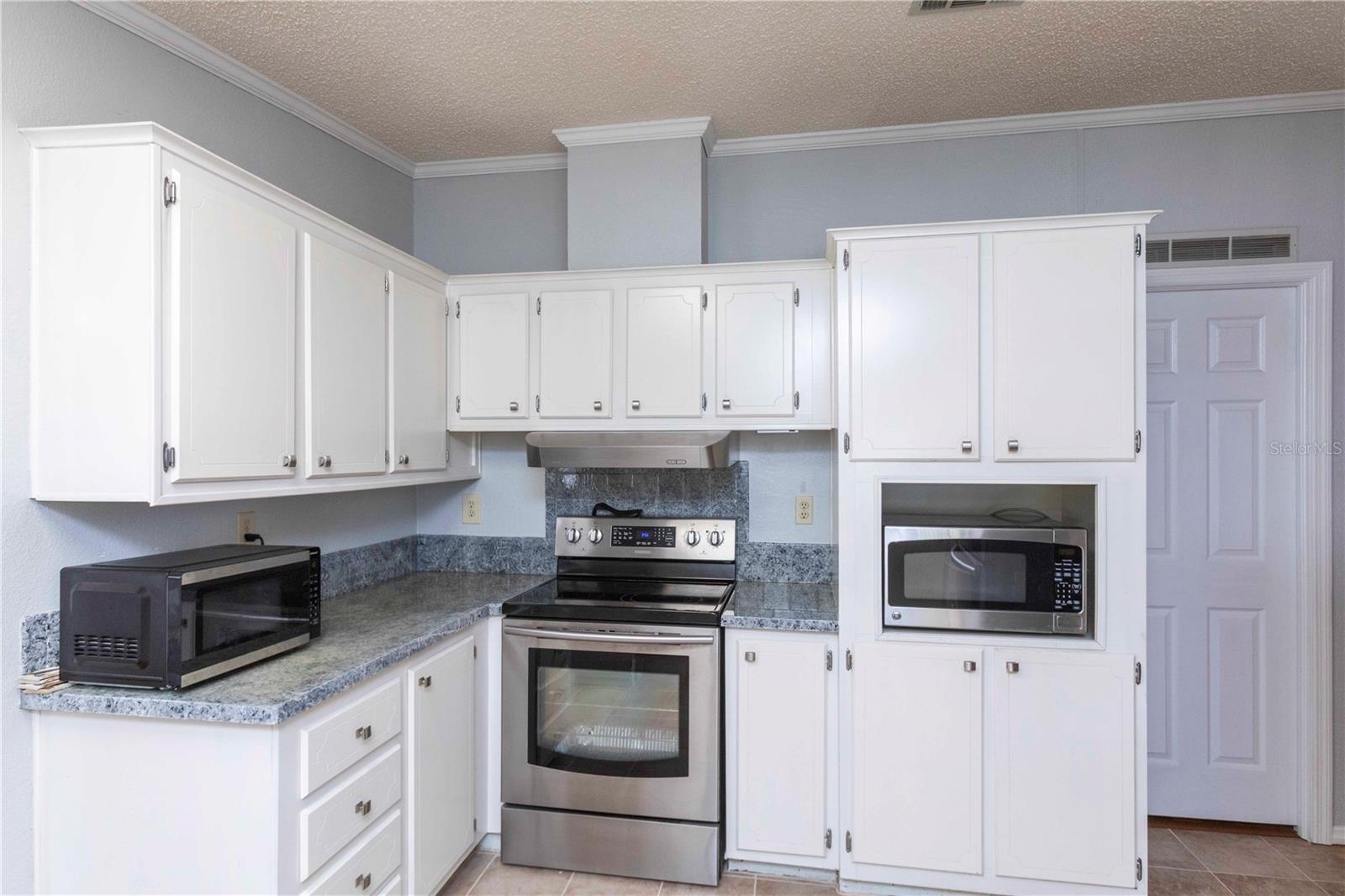 BROOKRIDGE COMM - Residential