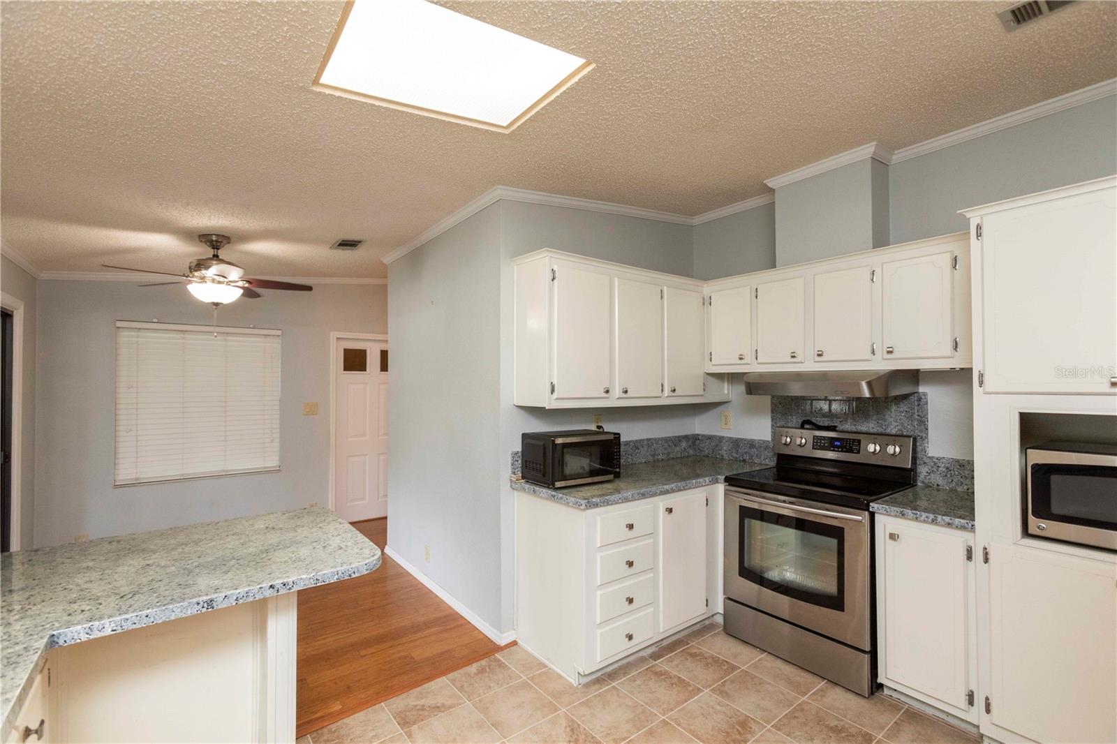 BROOKRIDGE COMM - Residential