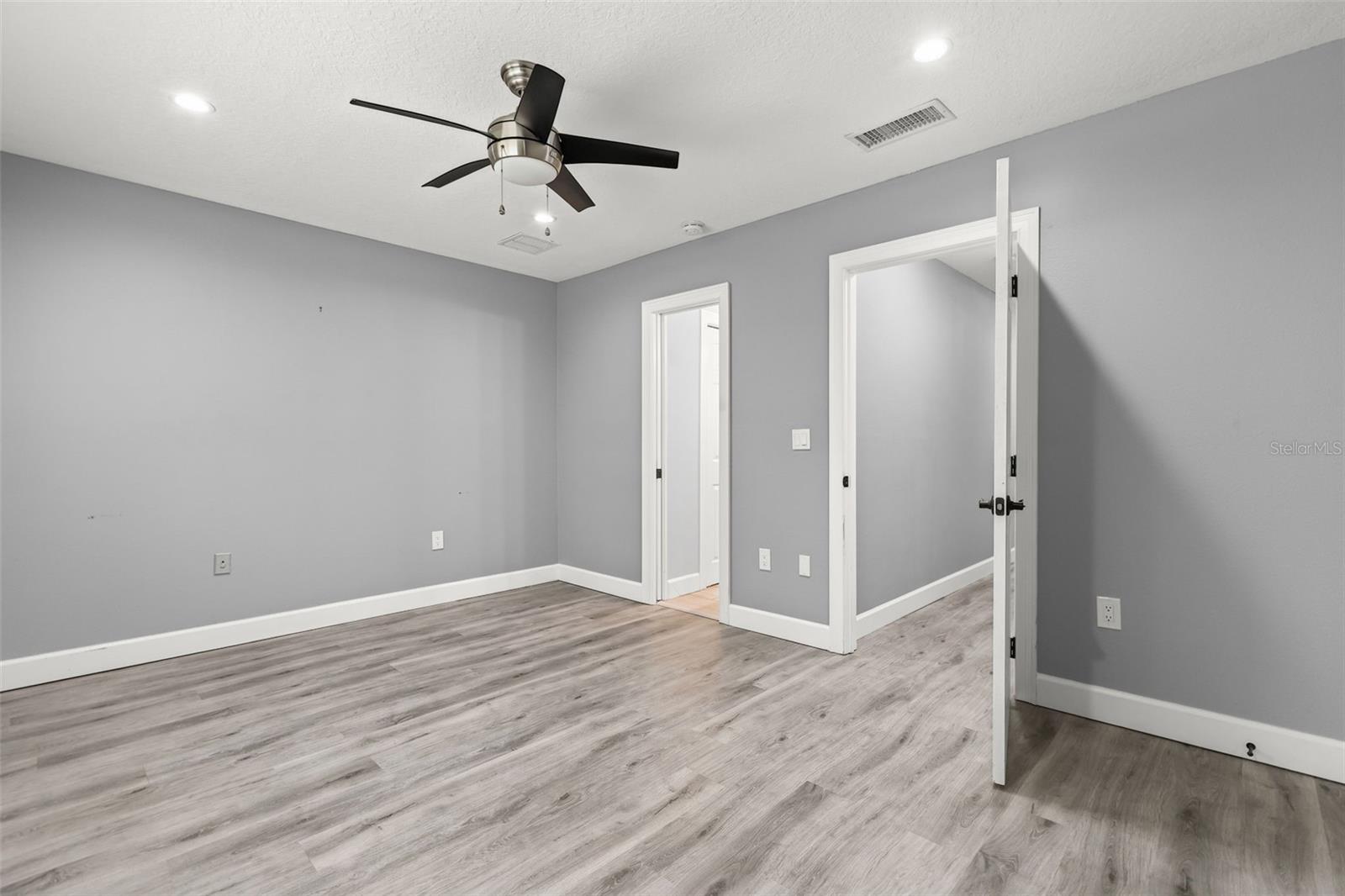 MAYFAIR SUB - Residential Lease