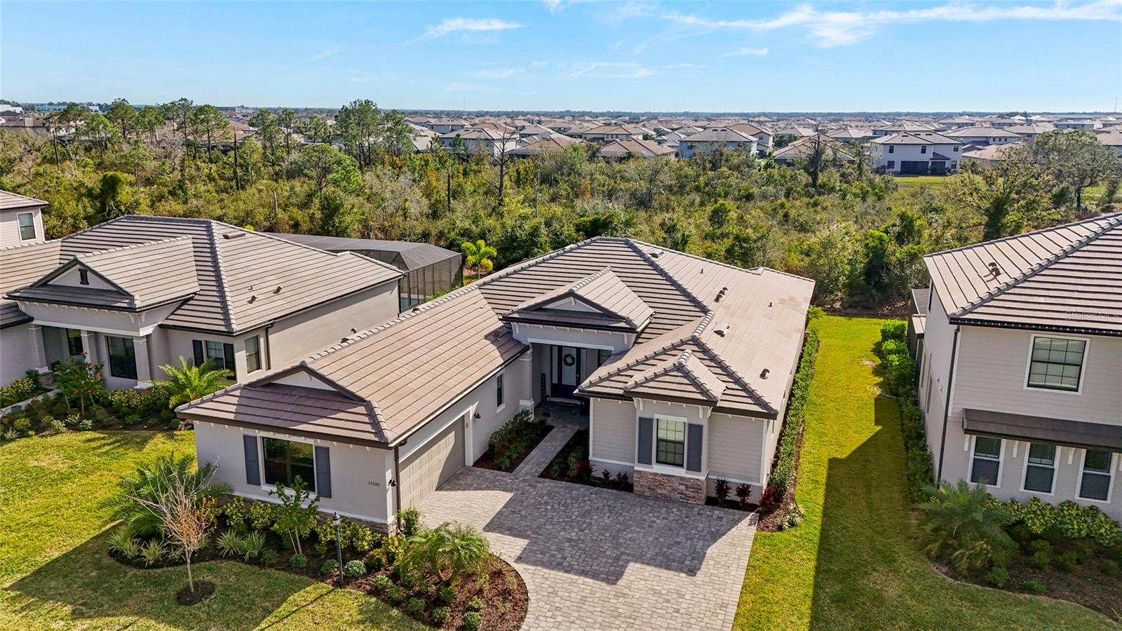 LORRAINE LAKES - Residential