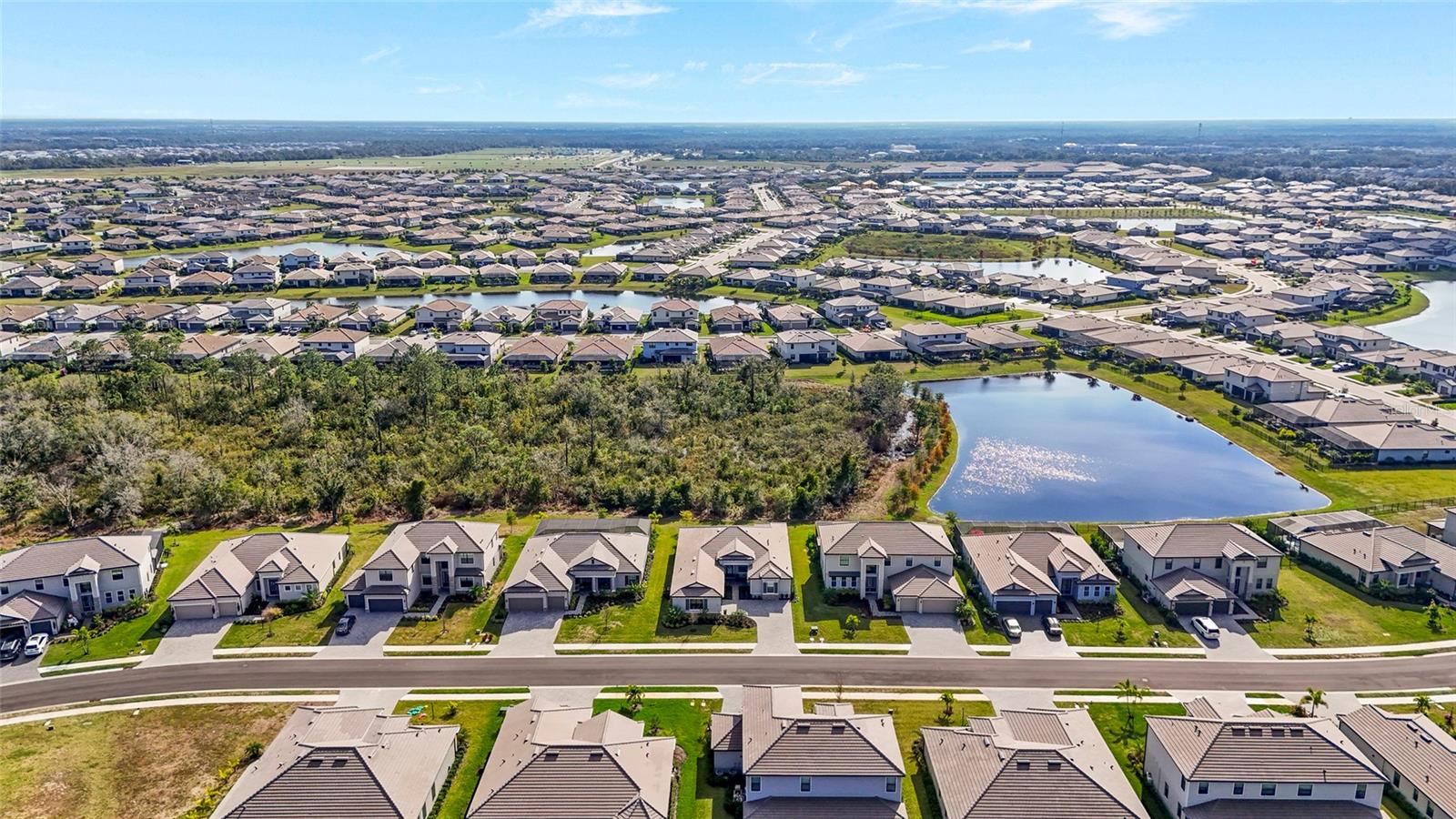 LORRAINE LAKES - Residential