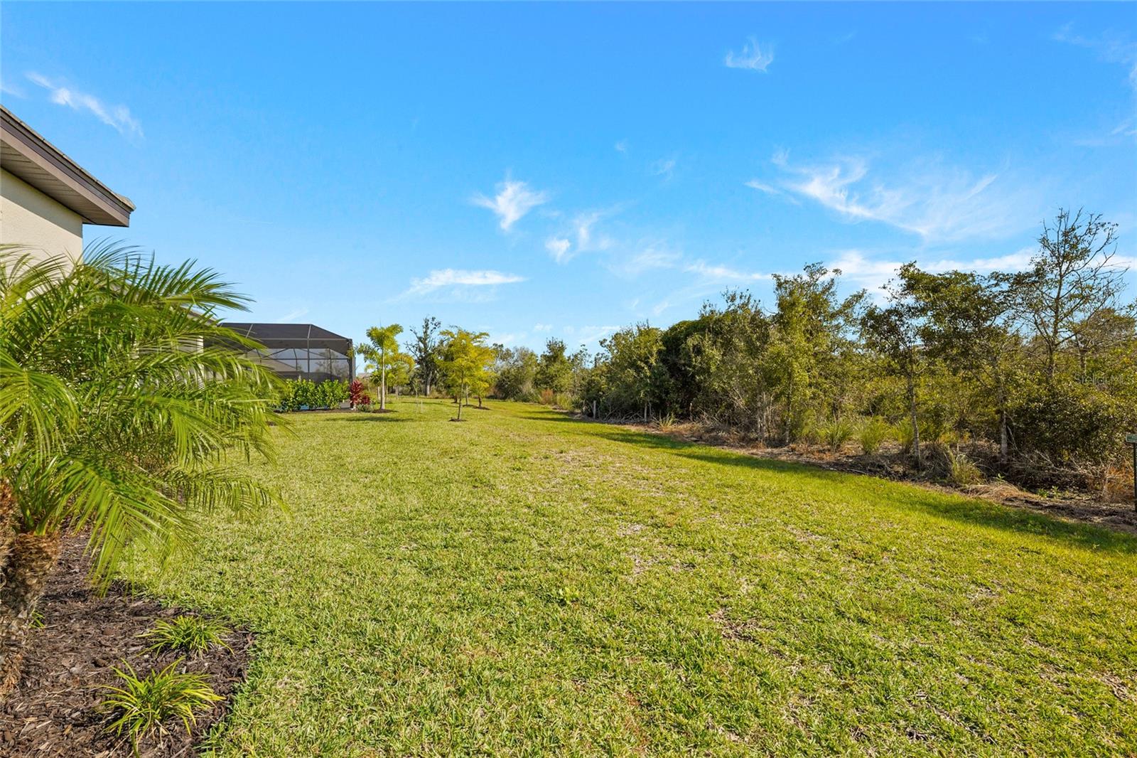 LORRAINE LAKES - Residential