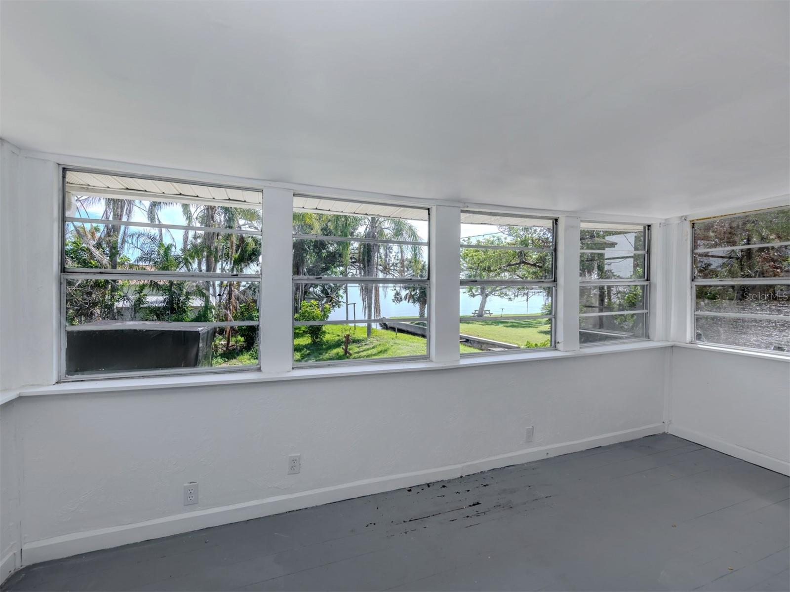 RIVER HAVEN - Residential