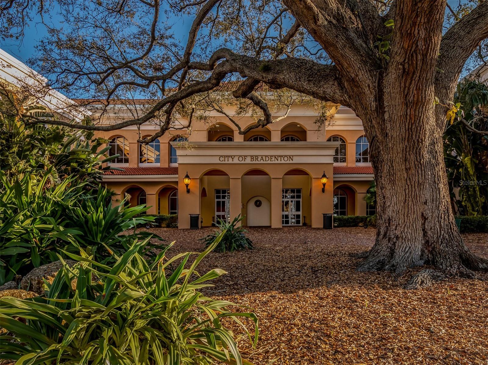 RIVER HAVEN - Residential