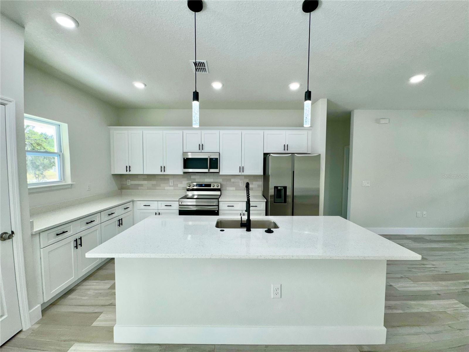 CITRUS SPGS UNIT 11 - Residential