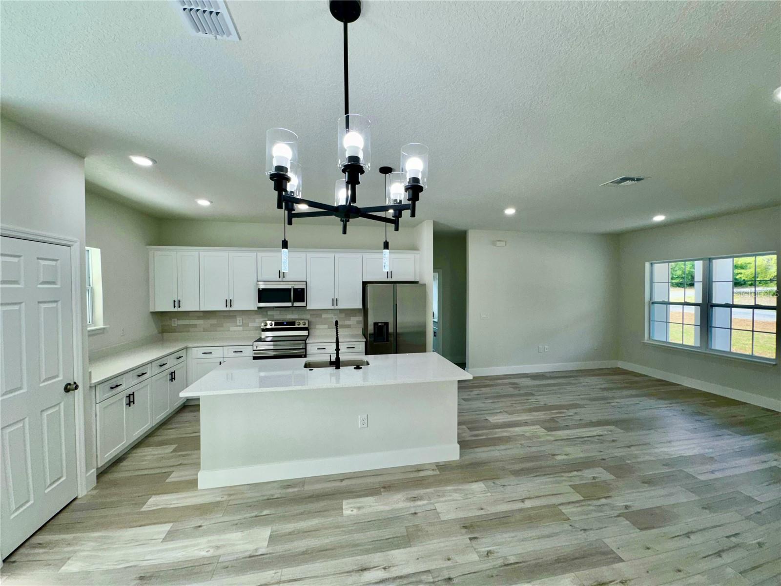 CITRUS SPGS UNIT 11 - Residential
