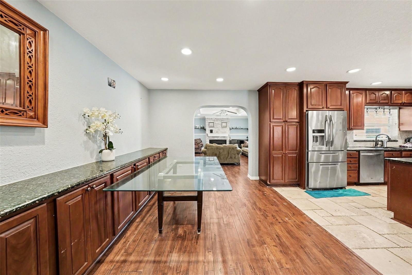 LORAL SUB - Residential