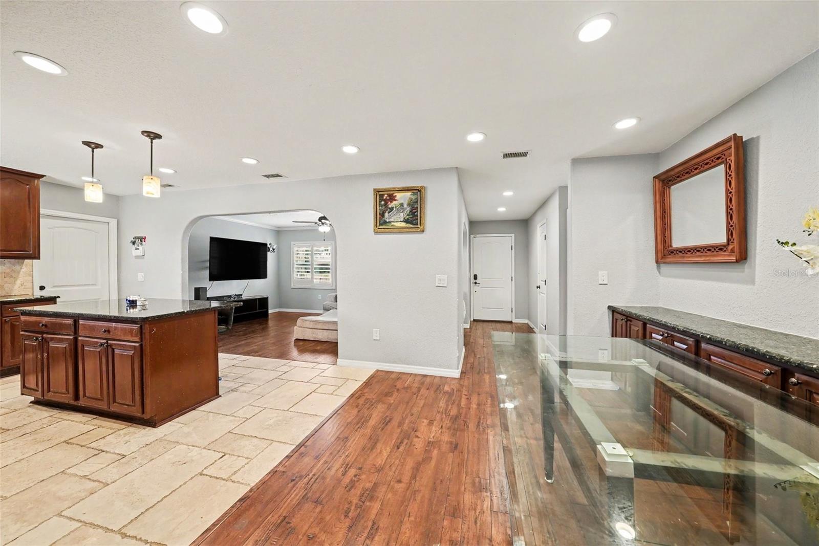 LORAL SUB - Residential