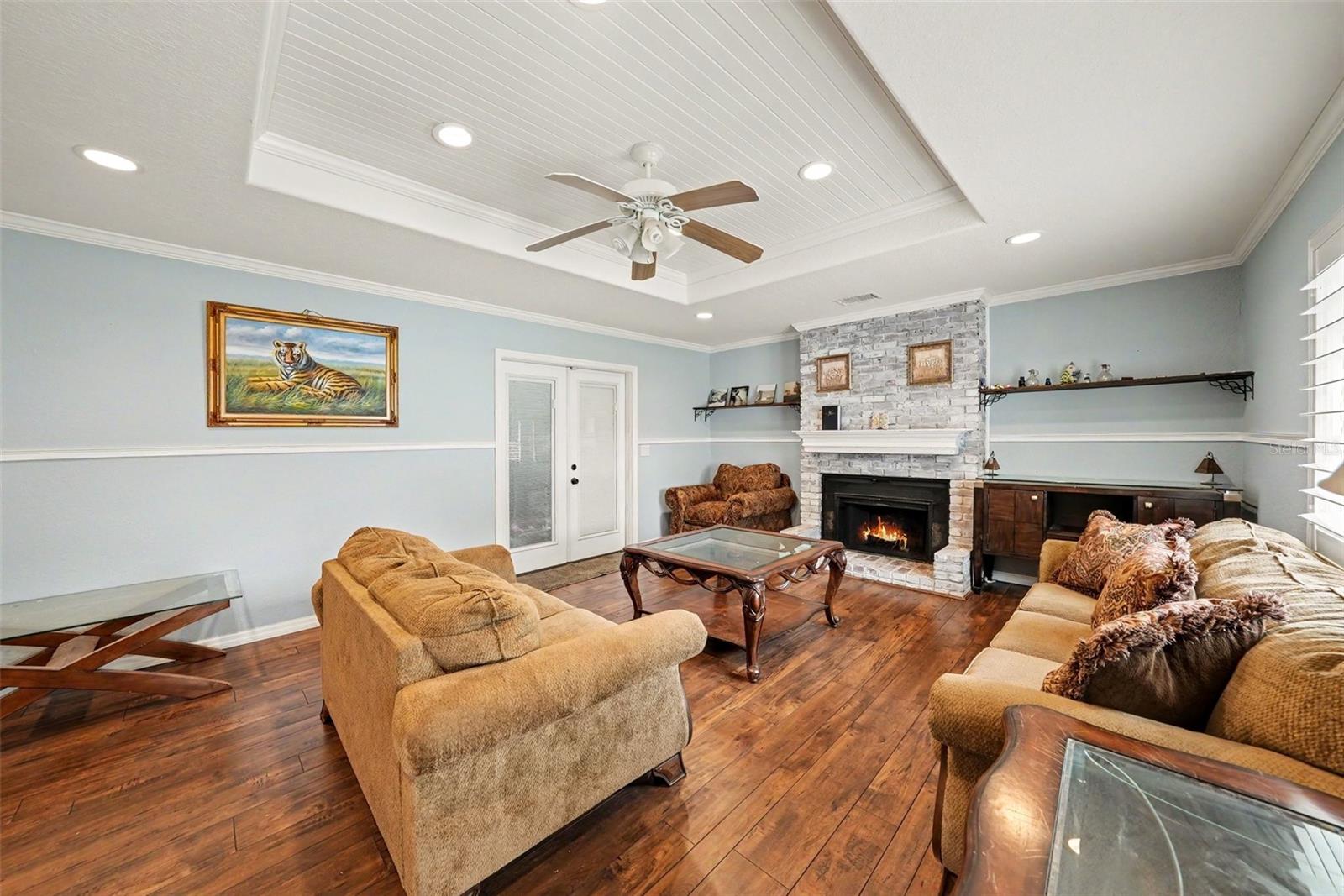 LORAL SUB - Residential