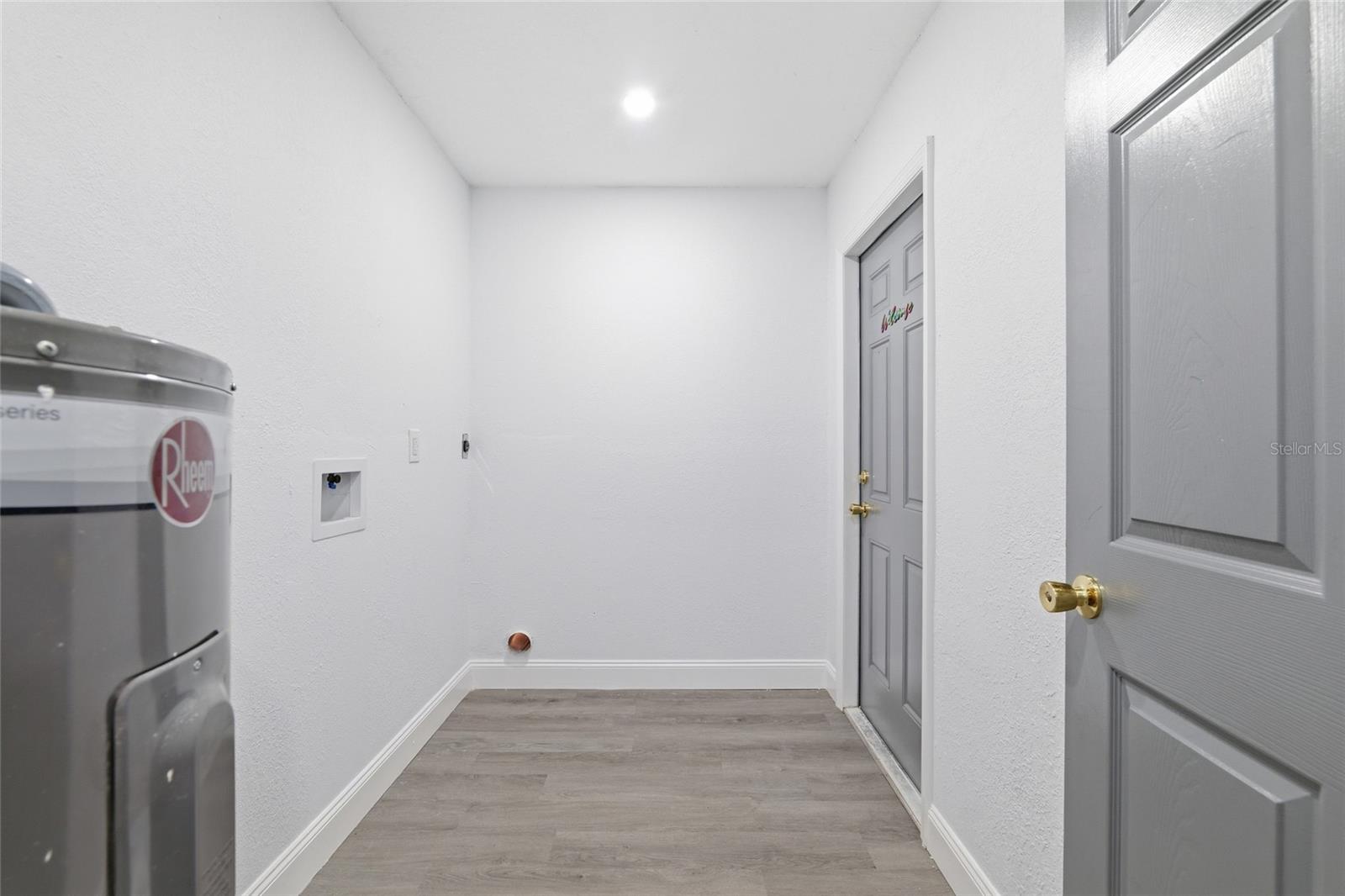 BELLMONT HEIGHTS - Residential