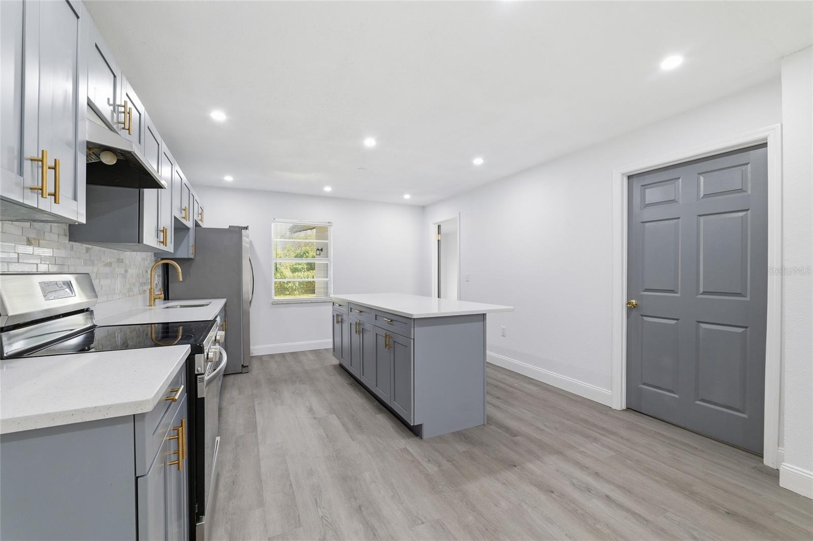 BELLMONT HEIGHTS - Residential