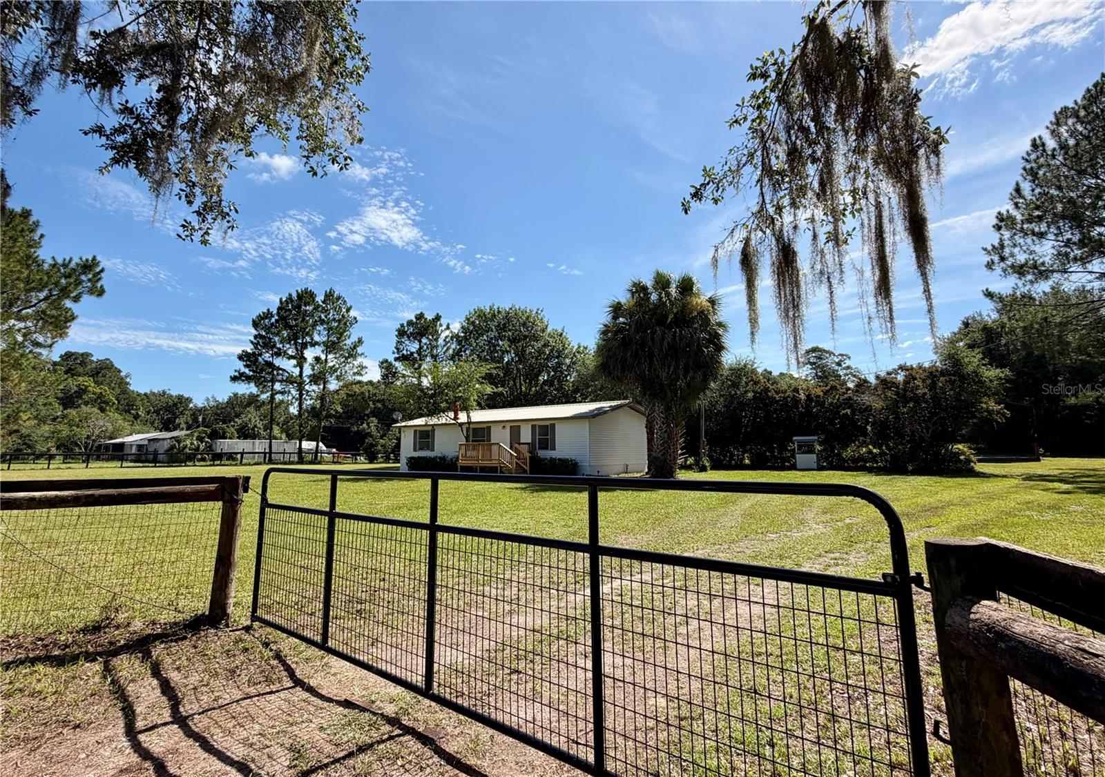 CITRA MINI ACRES - Residential