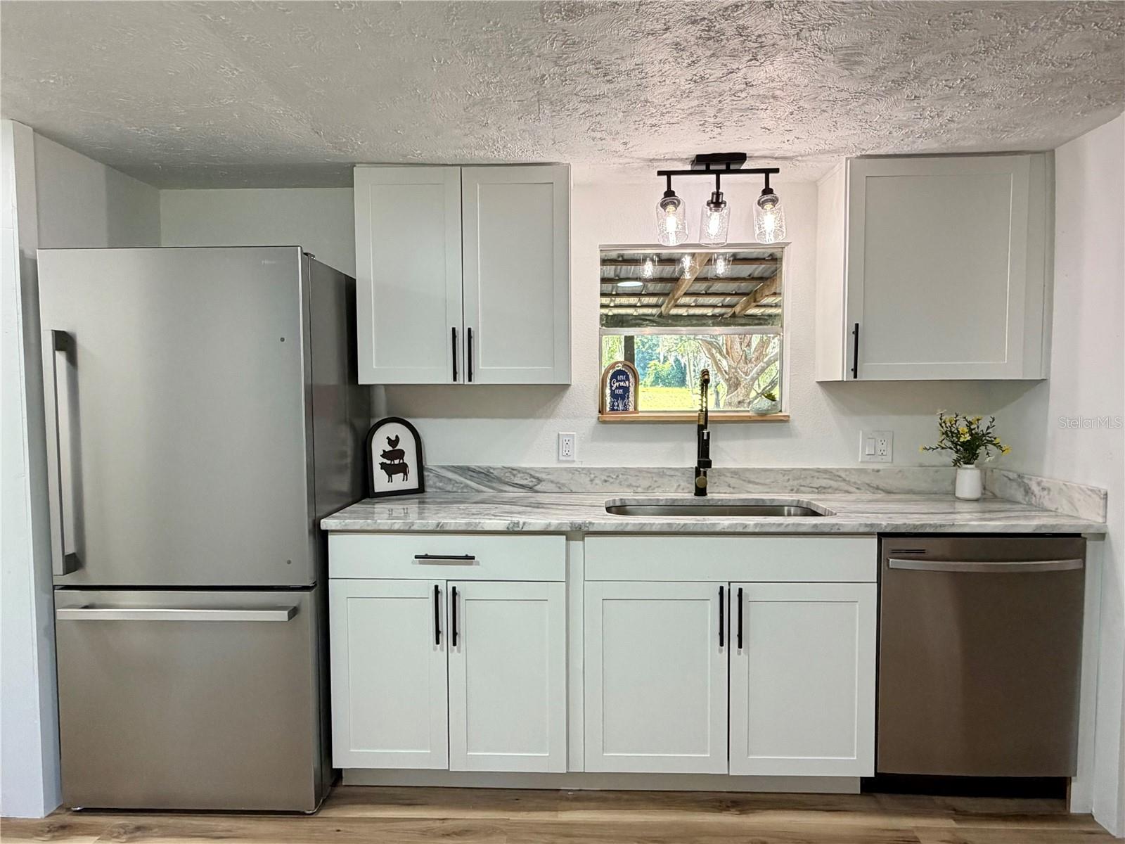 CITRA MINI ACRES - Residential