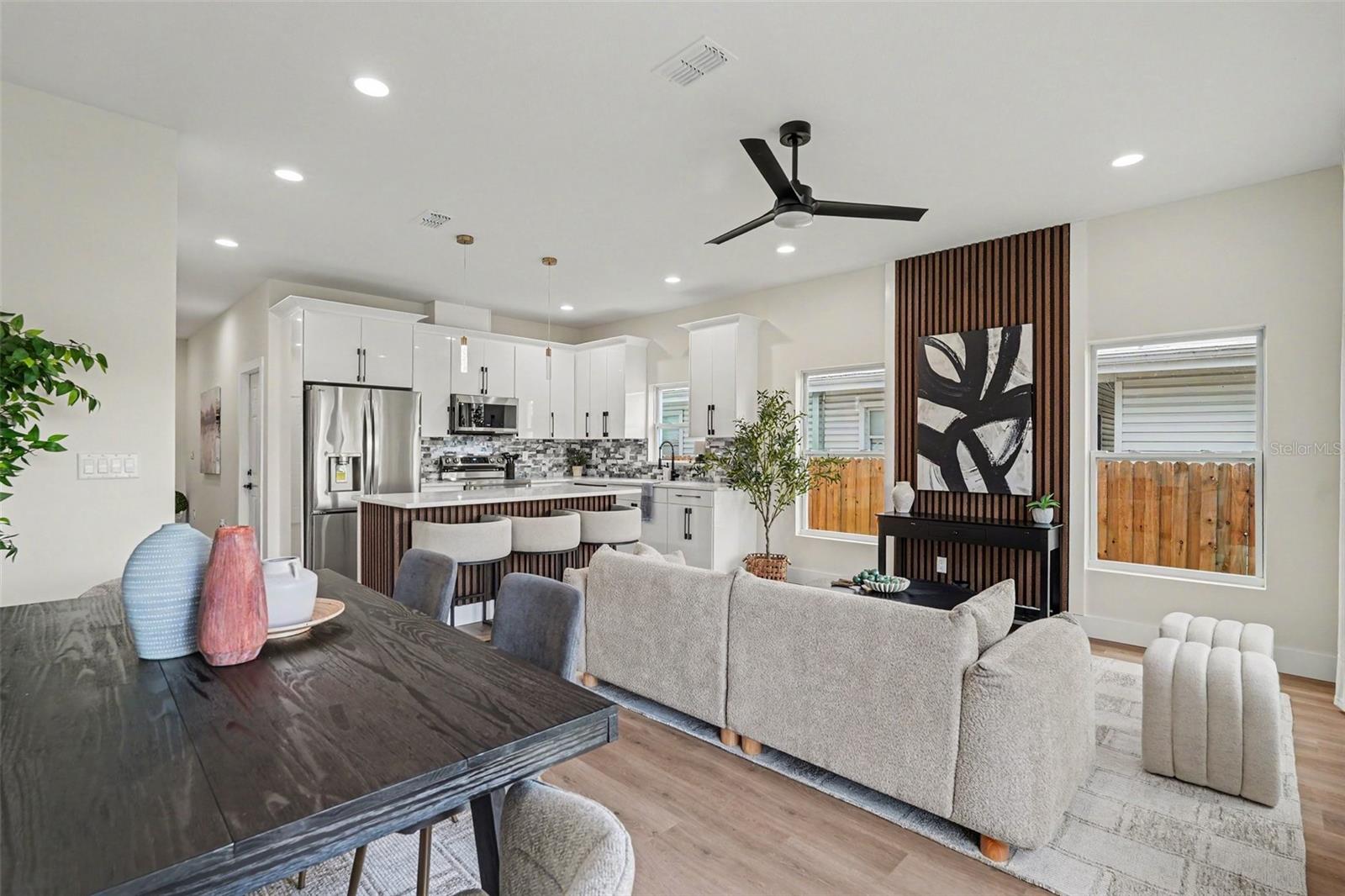 GRANT PARK - Residential