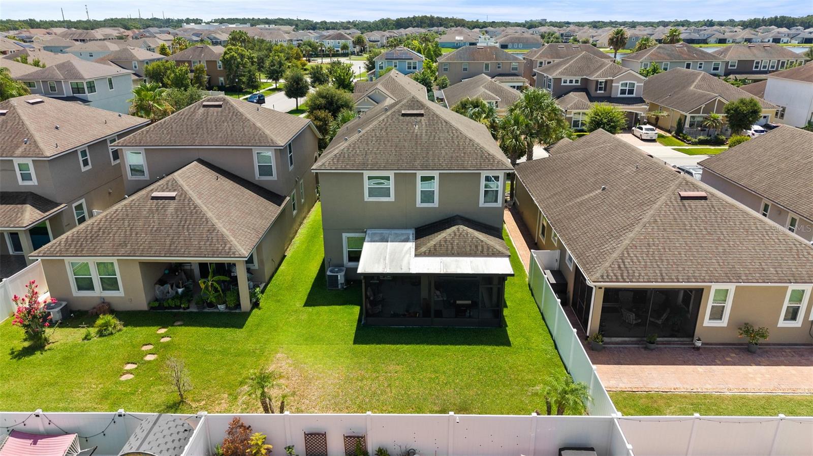 TAPESTRY - Residential