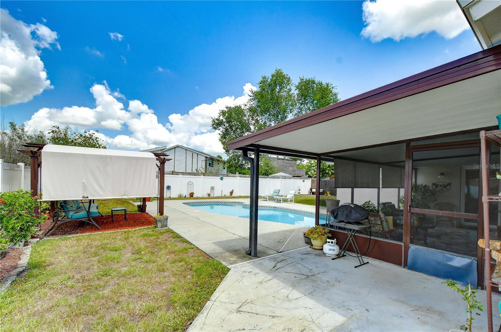 LOGAN GATE VILLG PH III UN 1 - Residential