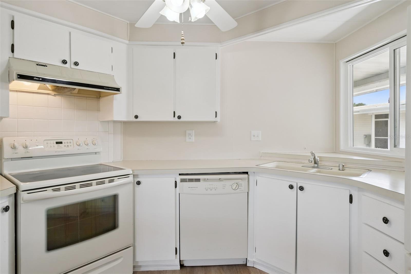 TAVARES IMPERIAL MOBILE TERRACE ADD 05 - Residential