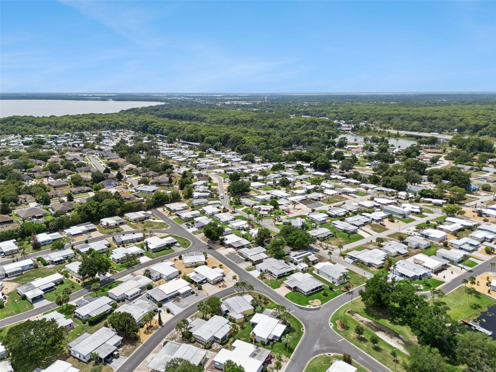 TAVARES IMPERIAL MOBILE TERRACE ADD 05 - Residential