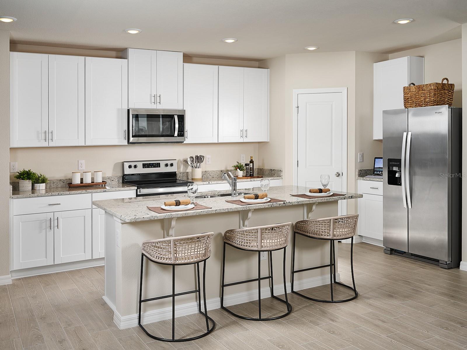 PINE RIDGE MEADOWS - Residential