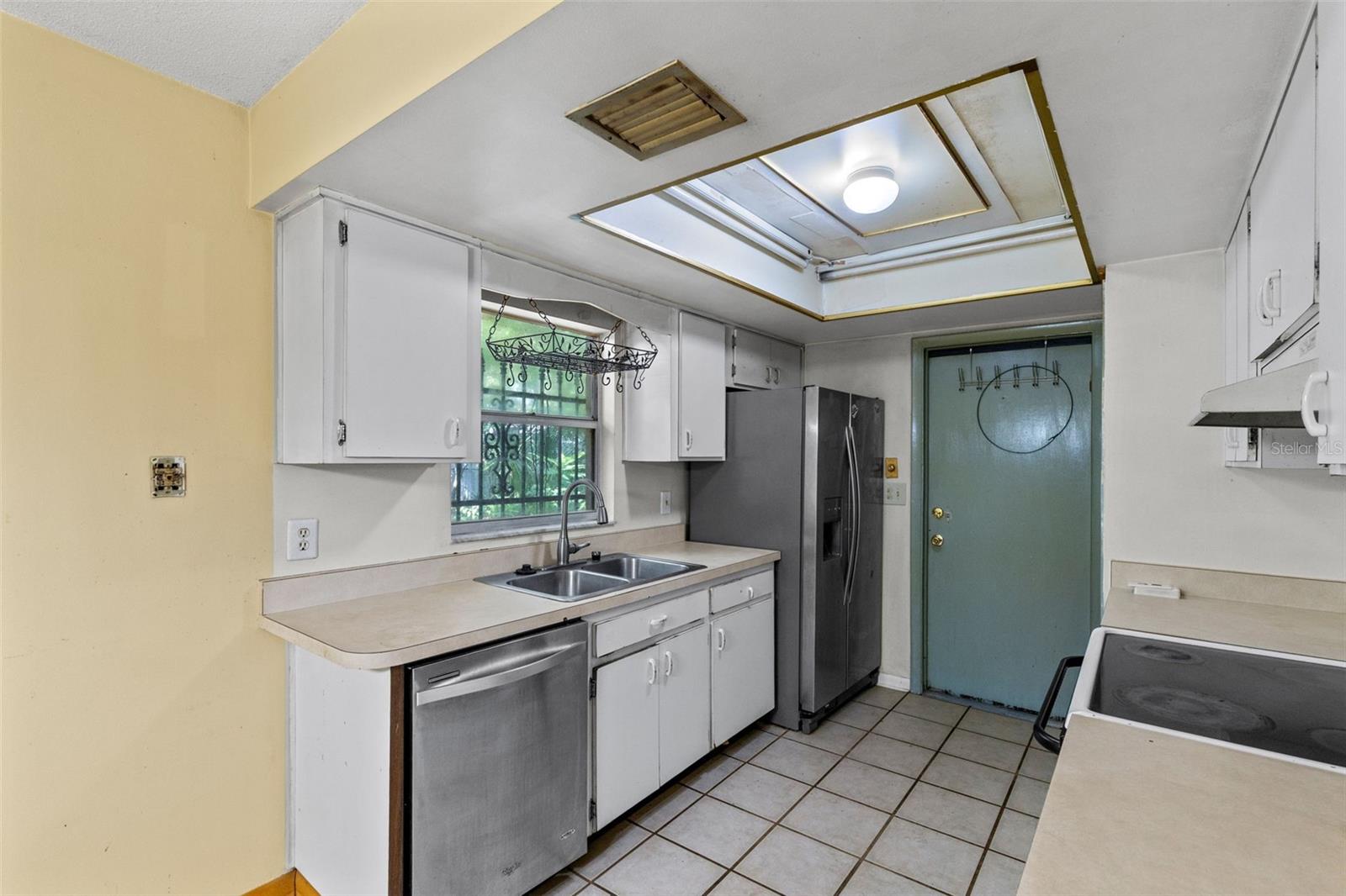 WOODCREST UNIT 03 - Residential