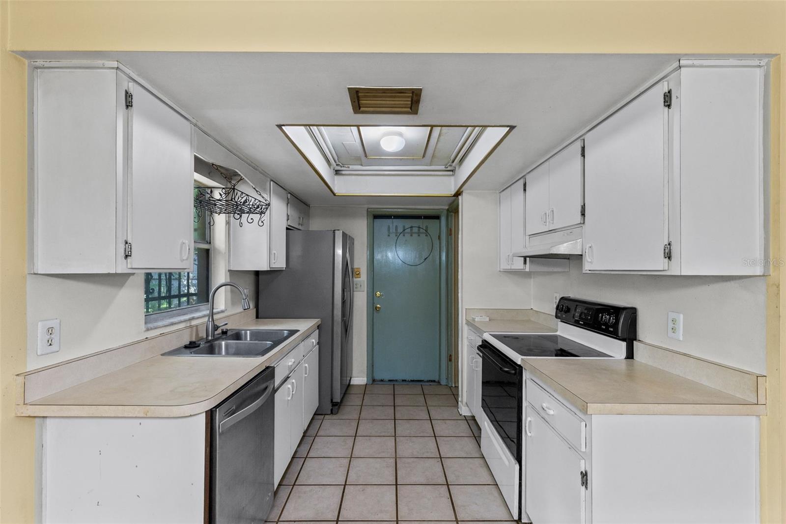 WOODCREST UNIT 03 - Residential