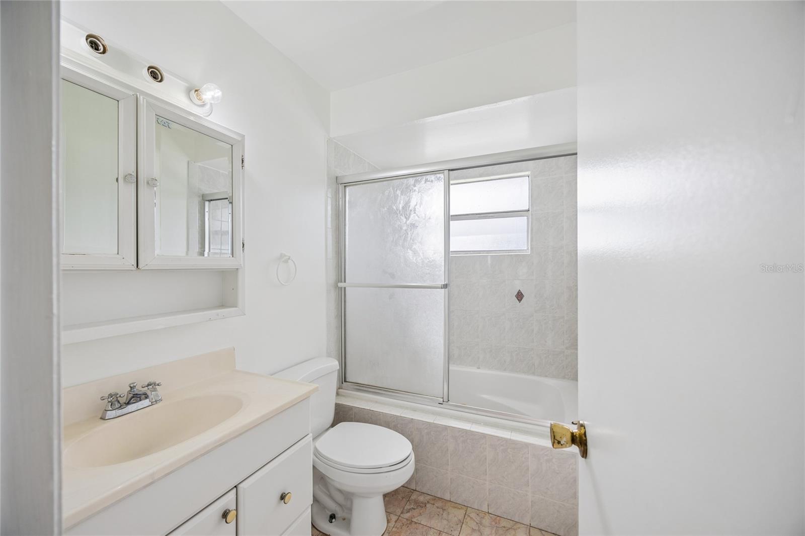POINCIANA SUBDIVISION NBRHD 1 VIL 3 - Residential