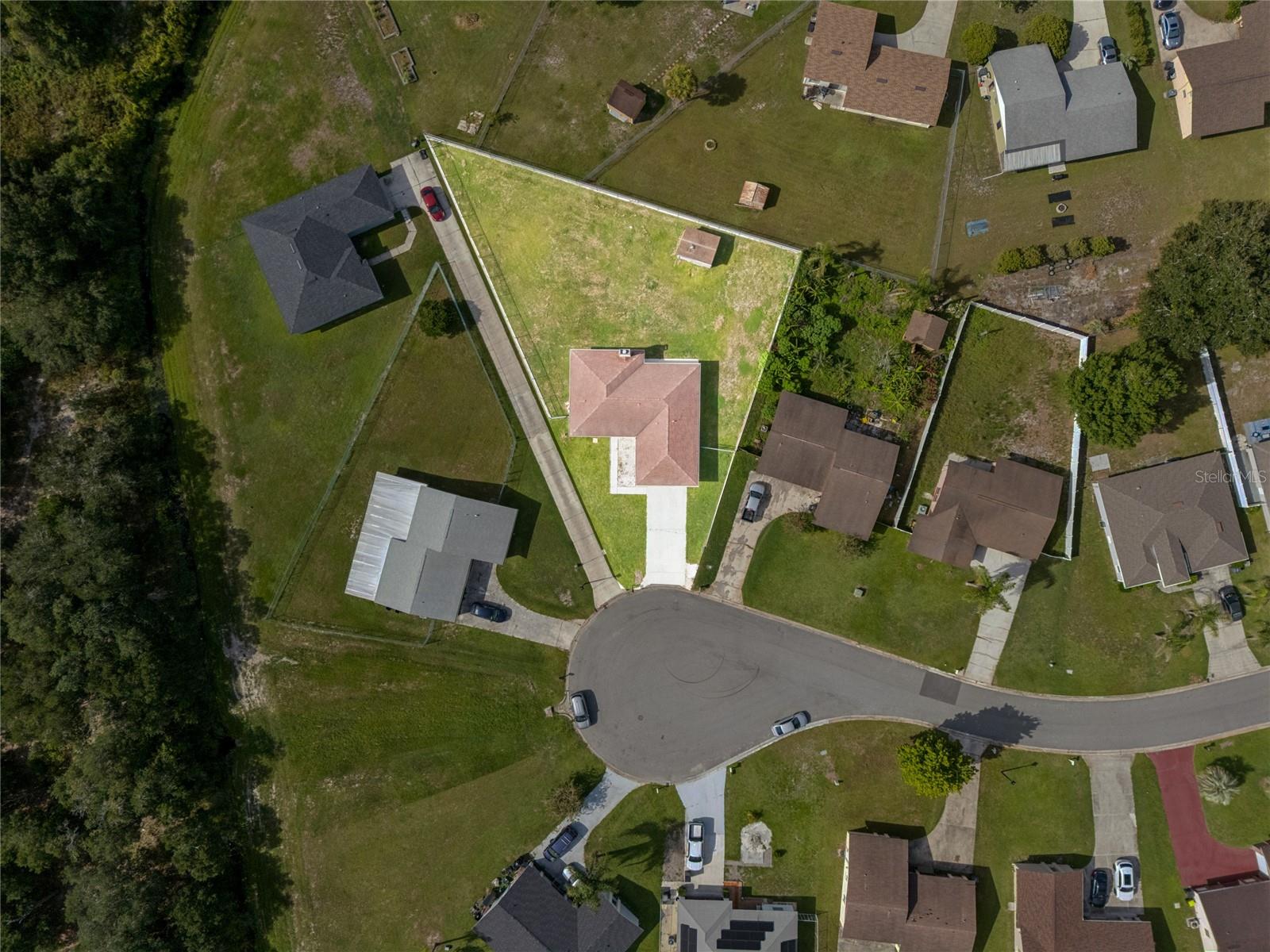 POINCIANA SUBDIVISION NBRHD 1 VIL 3 - Residential
