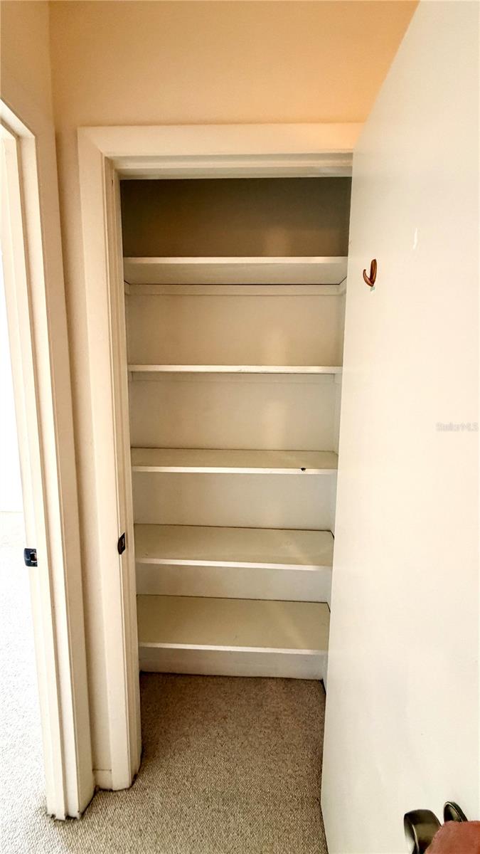 PINE SHADOWS CONDO PH 01 - Residential Lease